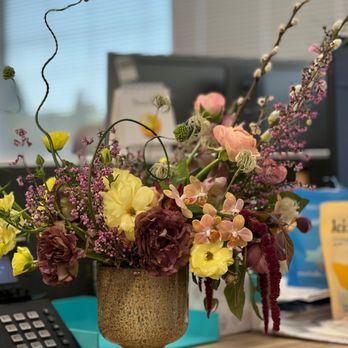 J Flowers - Florists Near Me - Redondo Beach, California J Flowers - Florists Near Me - Redondo Beach, California