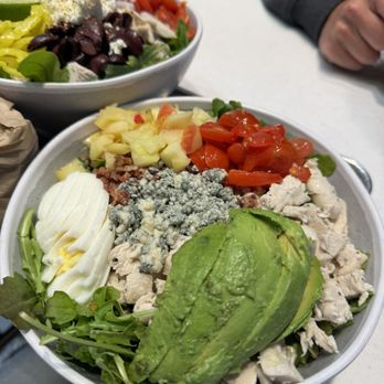 honeygrow - Salad Near Me - Bala Cynwyd, Pennsylvania honeygrow - Salad Near Me - Bala Cynwyd, Pennsylvania