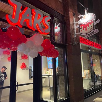 JARS by Fabio Viviani - Desserts Near Me - Chicago, Illinois
