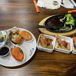 Umi Hot Pot Sushi & Seafood Buffet - Sashimi and raw shrimp