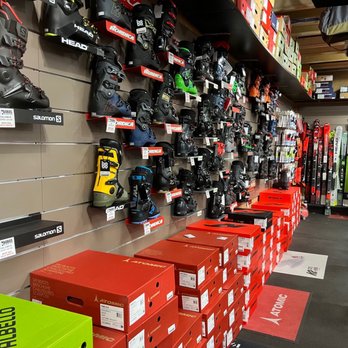 Bobos Ski Board Patio - 11/7/22 More ski boots - Ski & Snowboard Shops Near Me - Reno, Nevada