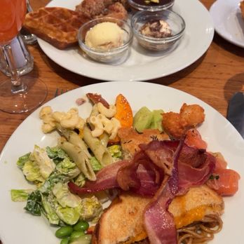 Perry's Restaurant - brunch - Sushi Bars Near Me - Washington, DC, District of Columbia