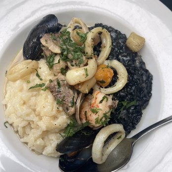 Prosecco - Risotto Frutti di Mare ($23) - Italian Near Me - Chicago, Illinois