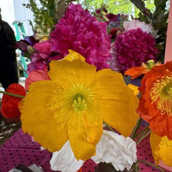 Ithaca Farmers' Market - Flowers at the market. - Farmers Market Near Me - Ithaca, New York