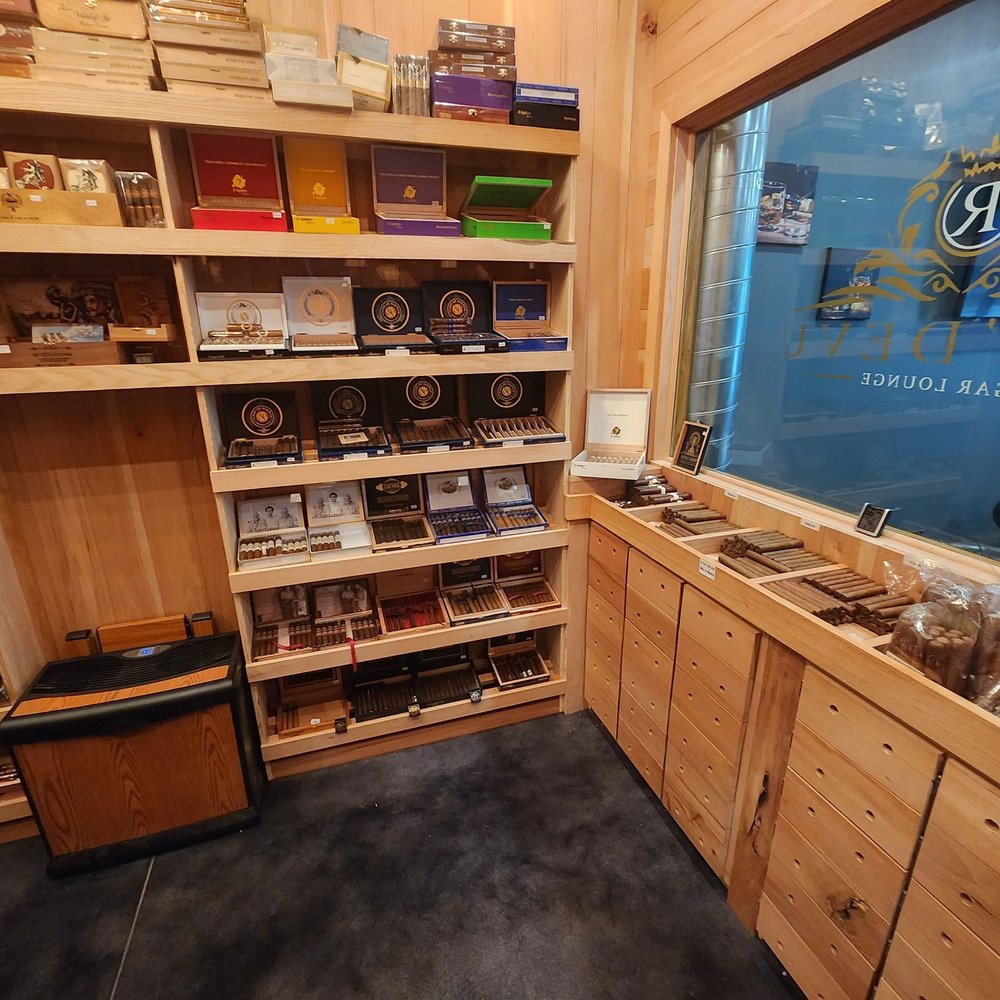 Ron'devu Cigar Lounge - Cigar Bars Near Me - Menifee, California Ron'devu Cigar Lounge - Cigar Bars Near Me - Menifee, California