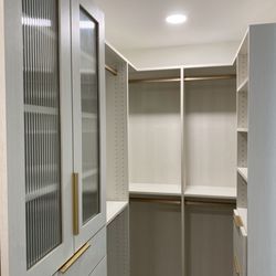 Modern Closet Spaces - Functionality and Style