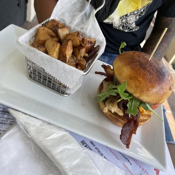 Untoasted - Chicken sandwich - Breakfast & Brunch Near Me - Hallandale Beach, Florida Untoasted - Chicken sandwich - Breakfast & Brunch Near Me - Hallandale Beach, Florida