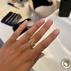 Signature Nail Bar