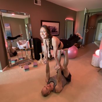 Elegant Acro - Acroyoga - Gymnastics Near Me Elegant Acro - Acroyoga - Gymnastics Near Me