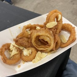 Uncle Jims Smokehouse - Garlic onion rings