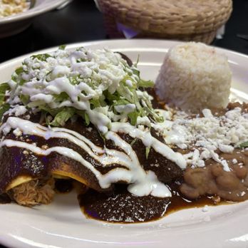 La Diosa de Los Moles - Enmoladas-Poblano, Mancha Pollo - Mexican Near Me - Monterey Park, California La Diosa de Los Moles - Enmoladas-Poblano, Mancha Pollo - Mexican Near Me - Monterey Park, California