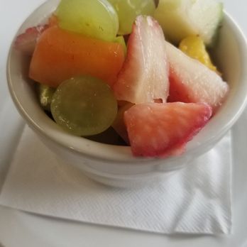 Norm's Diner - Fruit cup instead of potatoes. - Diners Near Me - Groton, Connecticut