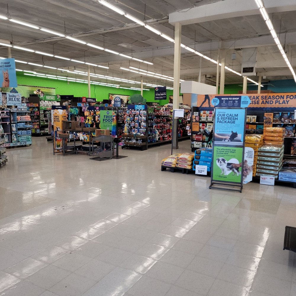 Petco - Entrance - Pet Stores Near Me - Orange, California Petco - Entrance - Pet Stores Near Me - Orange, California