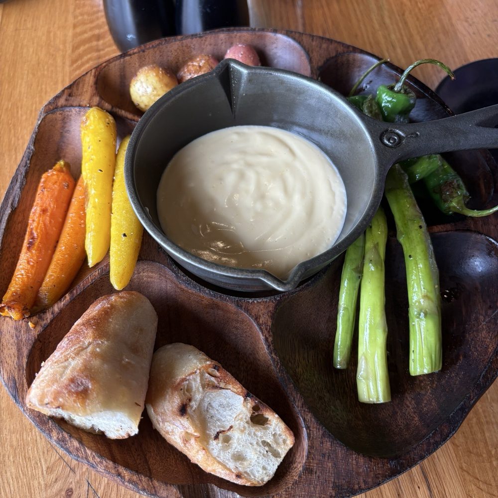 Bigfire - Bourbon Cheese Fondue - American Near Me - Orlando, Florida Bigfire - Bourbon Cheese Fondue - American Near Me - Orlando, Florida