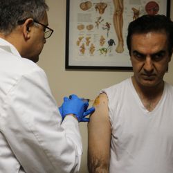 Coast Spine Sports Medicine - Performing a PRP injection to the shoulder.