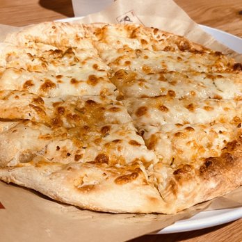 MOD Pizza - Cheesy garlic bread - Pizza Near Me - Simi Valley, California MOD Pizza - Cheesy garlic bread - Pizza Near Me - Simi Valley, California