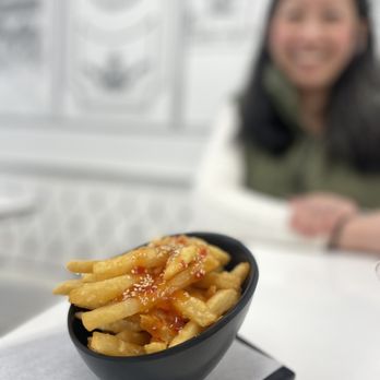 2d Restaurant - Sweet Chili Fries - Donuts Near Me - Chicago, Illinois 2d Restaurant - Sweet Chili Fries - Donuts Near Me - Chicago, Illinois