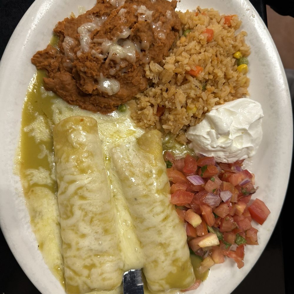 Enchiladas verdes Enchiladas verdes