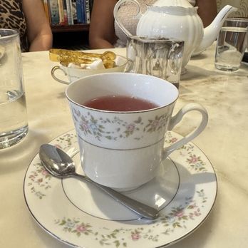 Asterisk Supper Club - Hibiscus tea - Cocktail Bars Near Me - Westerville, Ohio
