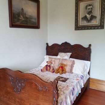 Woekle-Stoffel House - Boys room - Landmarks & Historical Buildings Near Me - Anaheim, California