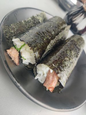 Kinjo Hand Roll Bar by null