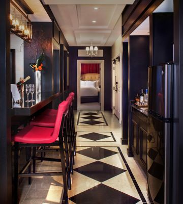 The Cromwell by null