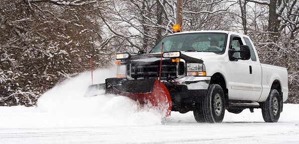 Commercial Snow Removal Services - There are several reasons to hire a professional snow removal service, including: 
Safety: Snow and ice can be dangerous, and inexperienced workers without safety equipment can cause serious injuries. 
Prevent property damage: Using snow plows incorrectly can damage your asphalt. 
Save time: You can save time by not having to shovel yourself. 
Clean aesthetic: Professional snow removal services can clean up your driveway and improve your curb appeal. 
Fast and accurate work results: Snow removal professionals are experts at their job and can provide fast and accurate results. 
A job well done: Professionals have a range of effective tools and can remove snow without damaging your roof. 
Keep your home accessible: Heavy snowfall can block access to your home, and professional snow removal can help keep it clear. 

Call now and mention Yelp for a free estimate: 12193098010
