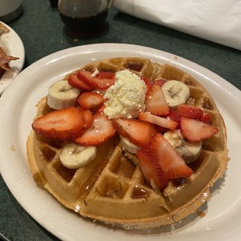 Metro Diner - Belgian Waffle - American Near Me - Oviedo, Florida Metro Diner - Belgian Waffle - American Near Me - Oviedo, Florida