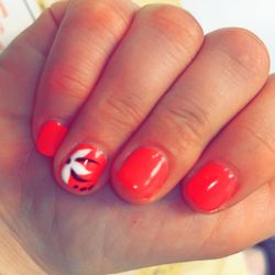 L A Nails
