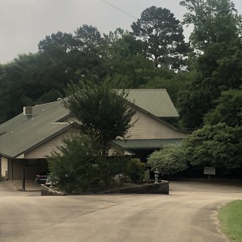Pine Creek Country Inn - Hotels Near Me - Nacogdoches, Texas