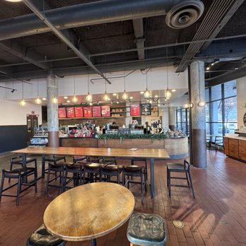 Starbucks - Inside - Coffee & Tea Near Me - San Francisco, California Starbucks - Inside - Coffee & Tea Near Me - San Francisco, California