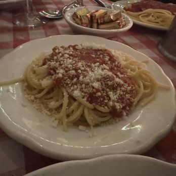 Dan Tana's - Italian Near Me - West Hollywood, California