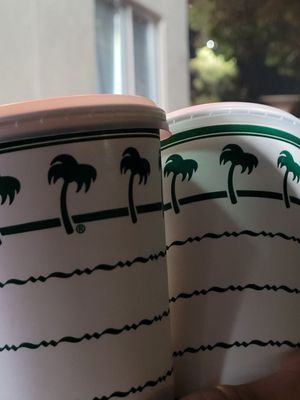 In-N-Out Burger by null