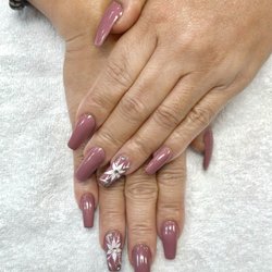 JJ Nails