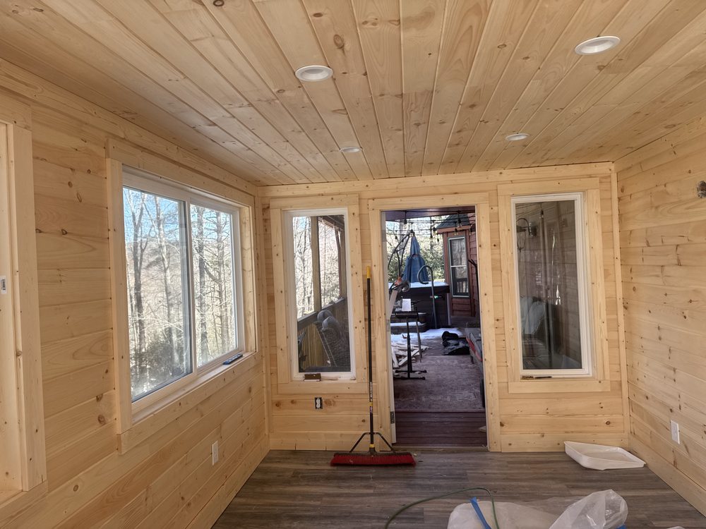 Slide of Cw Construction Of Hartwell Ga