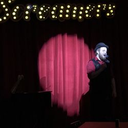 Screamers Family Restaurant - Servers are singers
