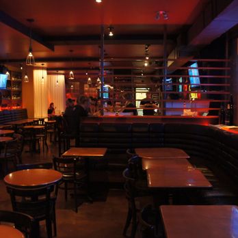 Le Saint-Bock - Interior - Brasseries Near Me - Montreal, Quebec