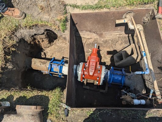 replacing old gate valve - cut out and replaced old 6" gate valve that has been stuck closed for idk how many years. replaced with new one with phalanges and smith blaires replacing old gate valve - cut out and replaced old 6" gate valve that has been stuck closed for idk how many years. replaced with new one with phalanges and smith blaires