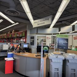 Staples - Lamination area