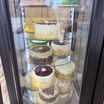 Mazzetti's Bakery - Cakes - Bakeries Near Me - Pacifica, California Mazzetti's Bakery - Cakes - Bakeries Near Me - Pacifica, California