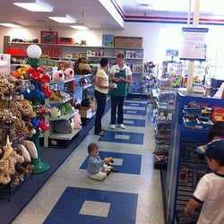 Fundemonium - View down one of the aisles