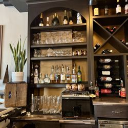 MOXIE Food + Drink