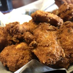 Angelo's Pizzeria - Fried Buffalo wings