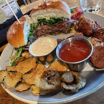 Top Hat - Wisconsin Cheddar Burger - Bars Near Me - Missoula, Montana Top Hat - Wisconsin Cheddar Burger - Bars Near Me - Missoula, Montana