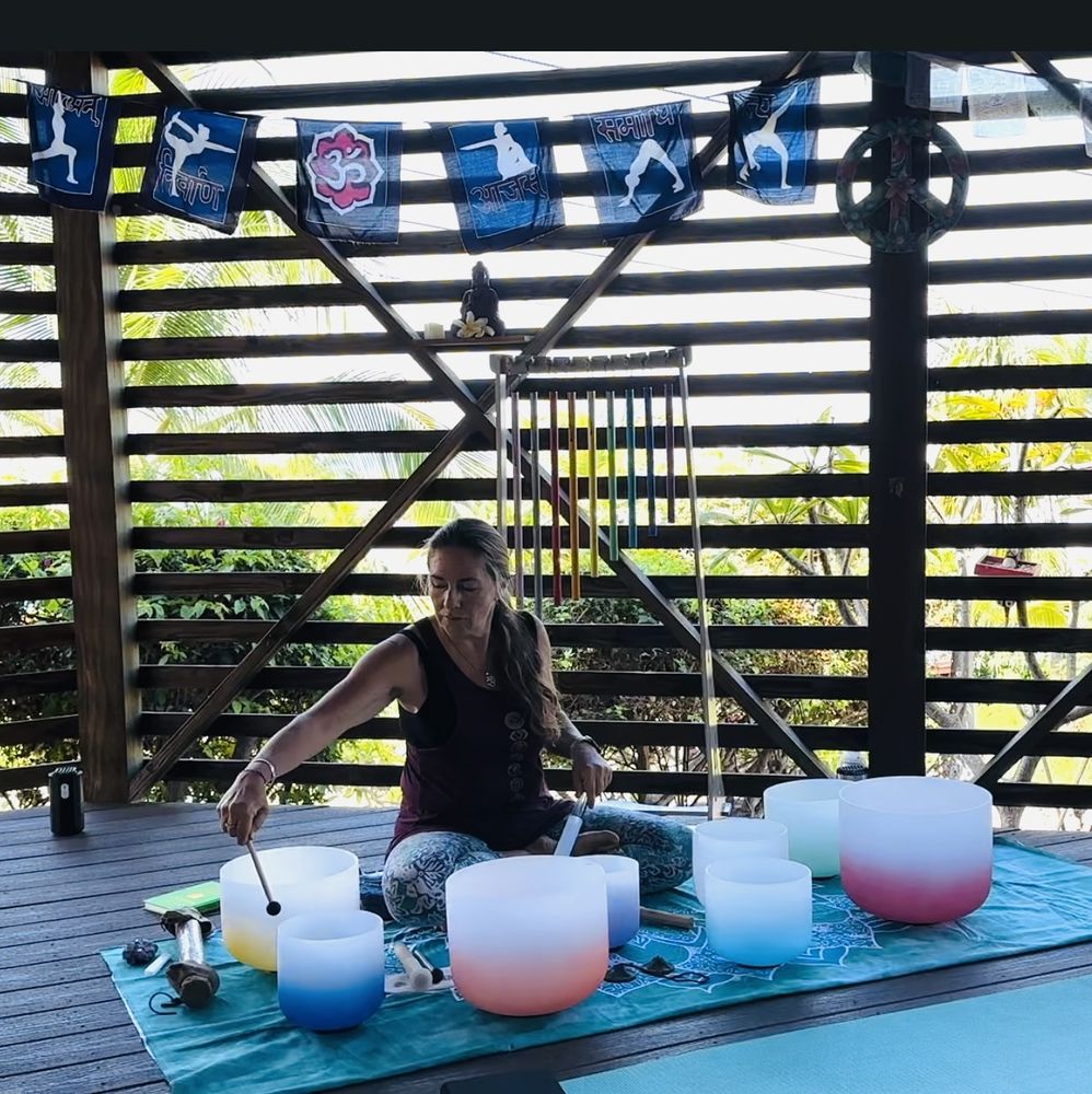 Lani Healing and Yoga Logo