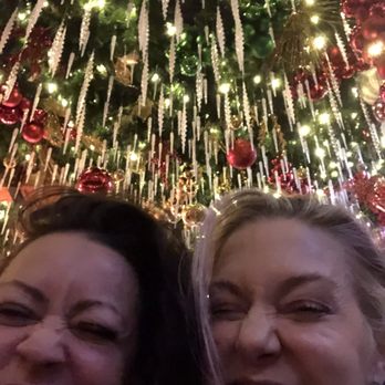 Roosevelt's - Holiday spirit - Gastropubs Near Me - Tulsa, Oklahoma Roosevelt's - Holiday spirit - Gastropubs Near Me - Tulsa, Oklahoma