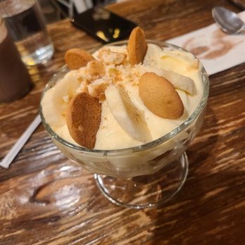 Only At Renee's - Banana pudding - Filipino Near Me - Virginia Beach, Virginia