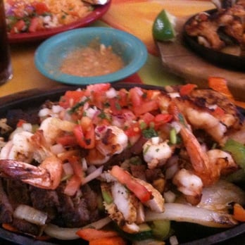 Salsa & Beer - Mmm fajita combo - Mexican Near Me - Van Nuys, California