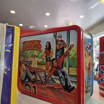 The Lunchbox Diner - Diners Near Me - Mount Vernon, Washington