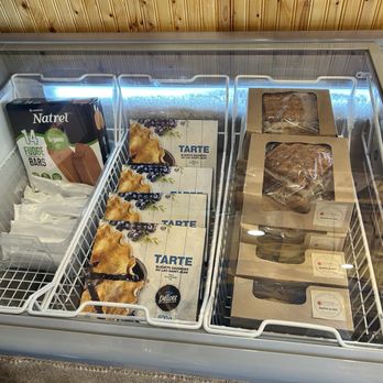 Verger Api-Pomme - Frozen treats - Farmers Market Near Me - Métabetchouan-Lac-à-la-Croix, Quebec